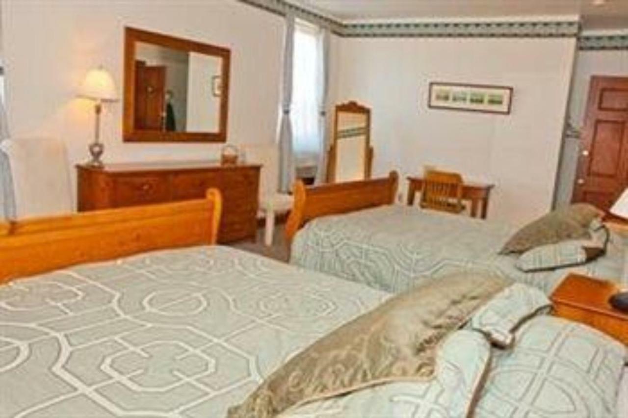 Karsten Hotel Kewaunee Buitenkant foto